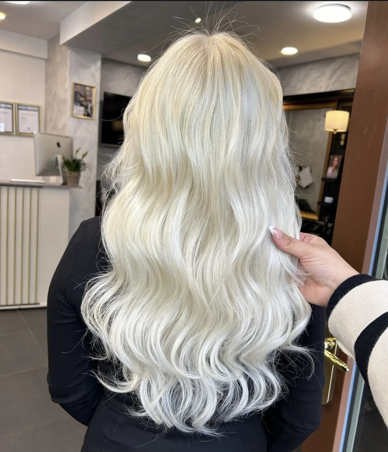 Stilvoller Haarschnitt von Emina's Haarkunst 