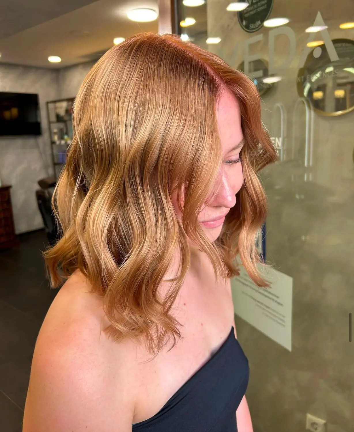 Stilvoller Haarschnitt von Emina's Haarkunst 