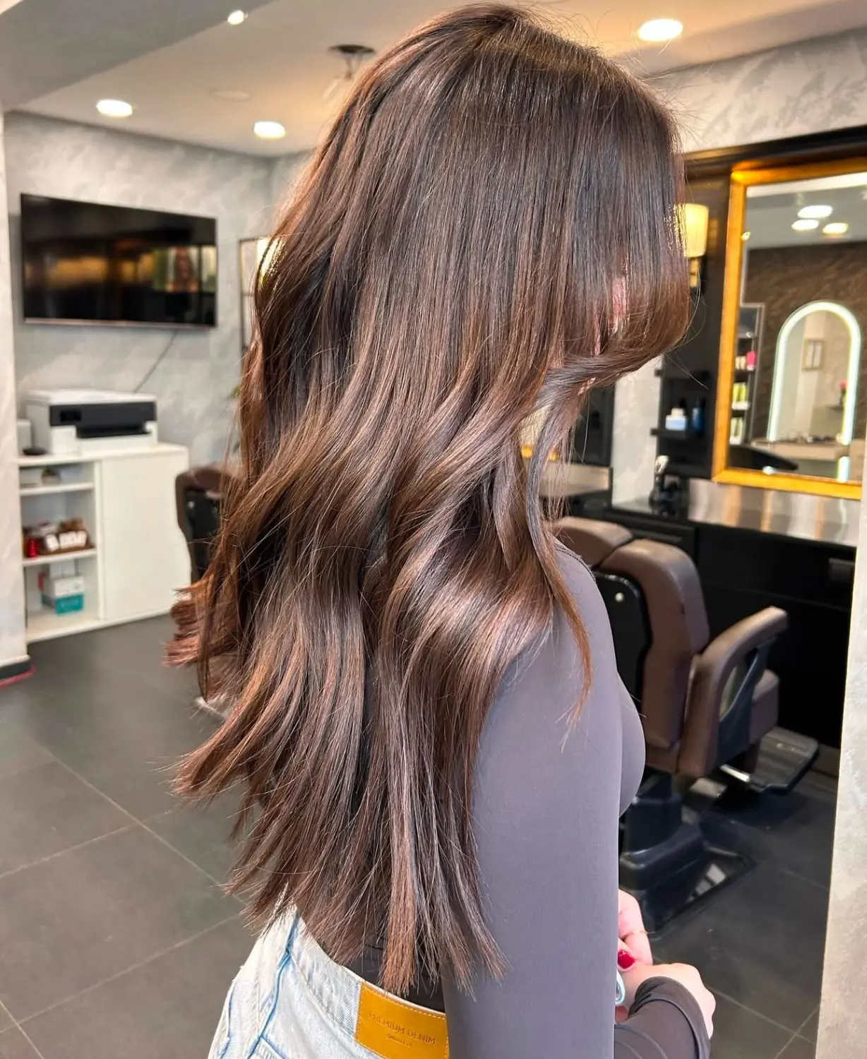 Stilvoller Haarschnitt von Emina's Haarkunst 