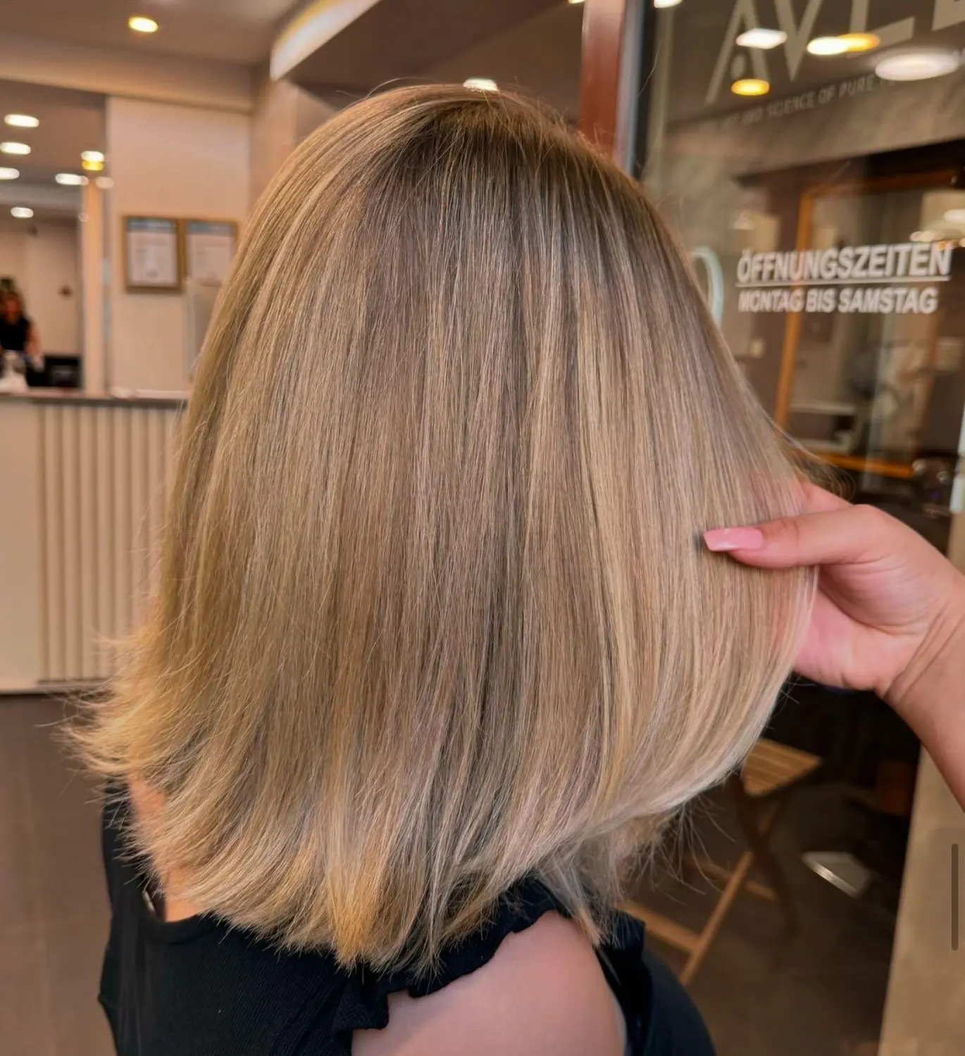 Stilvoller Haarschnitt von Emina's Haarkunst 