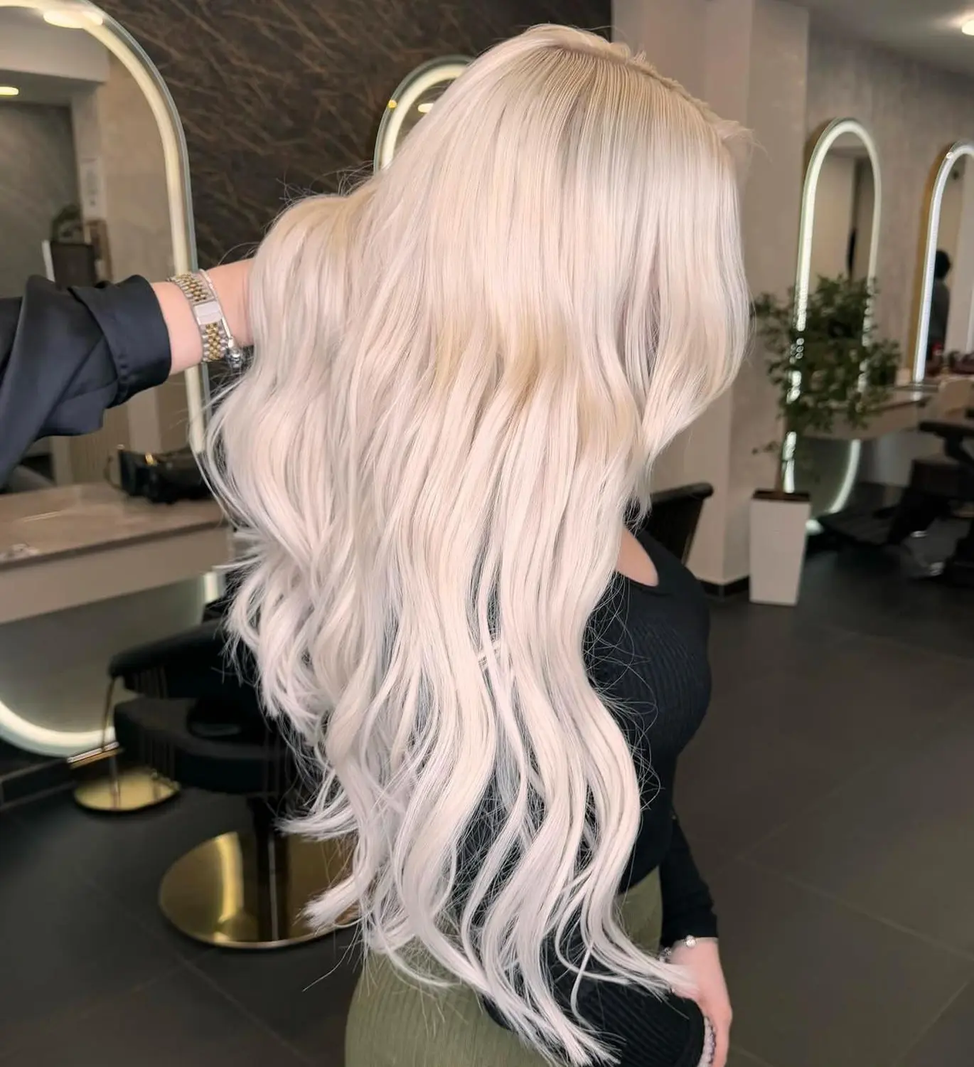 Stilvoller Haarschnitt von Emina's Haarkunst 