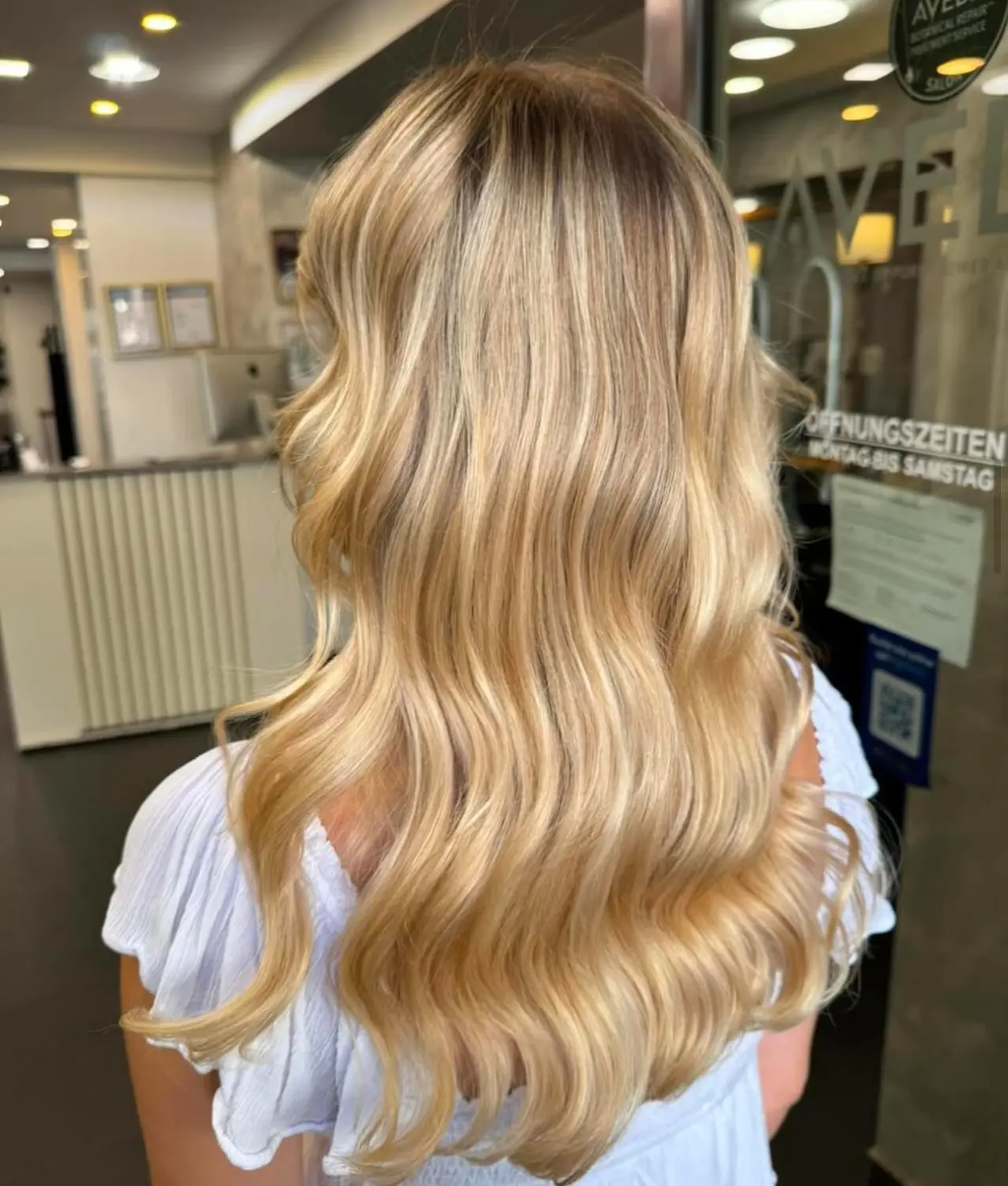 Stilvoller Haarschnitt von Emina's Haarkunst 