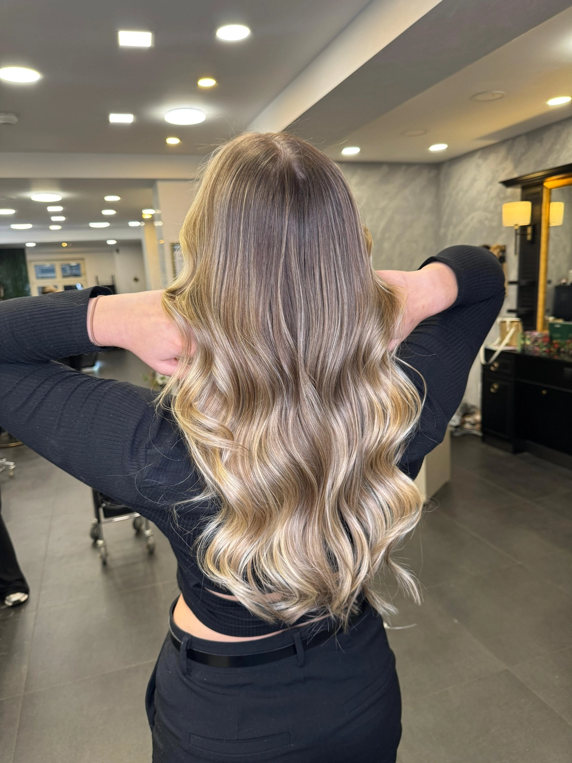 Stilvoller Haarschnitt von Emina's Haarkunst 